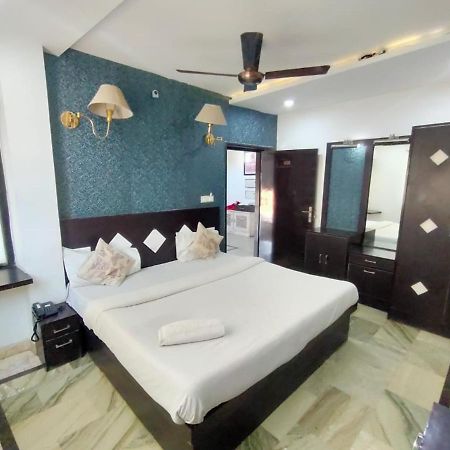 Hotel Laxman Resort By The Golden Taj Group &Hotels Agra  Exterior foto